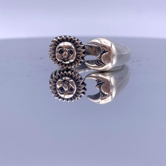 Vintage Sterling Silver Sun and Room Ring - Bypass Ring - Picture 6 of 6